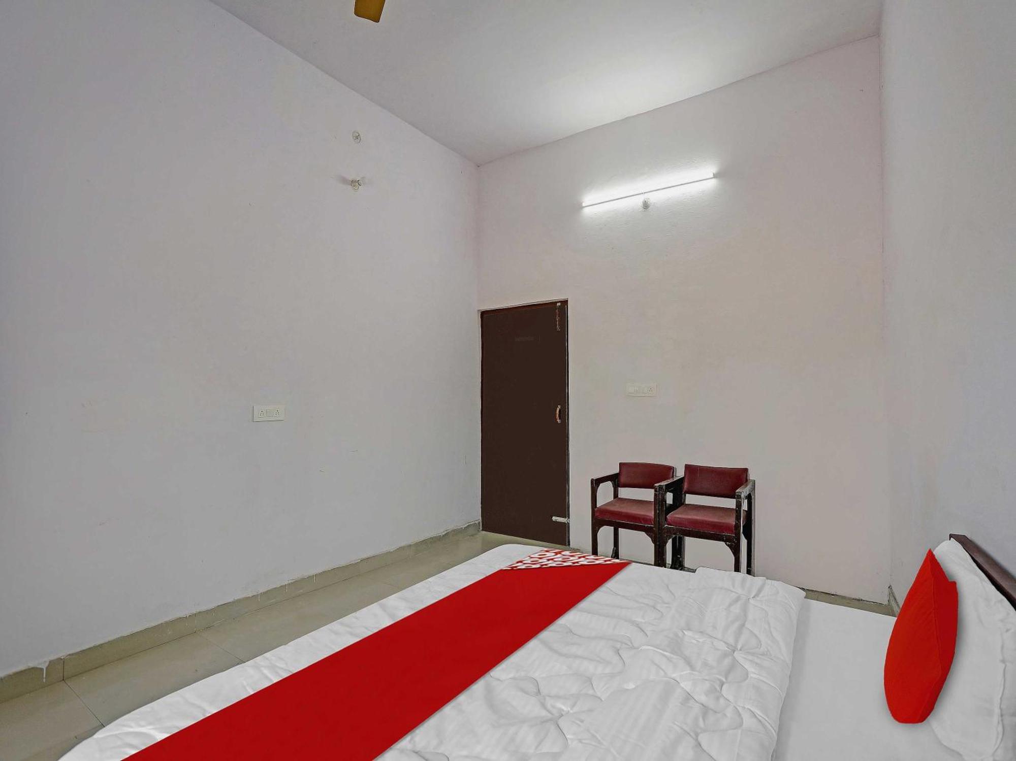 Super Hotel O Easy Stay Inn Lucknow Exterior foto