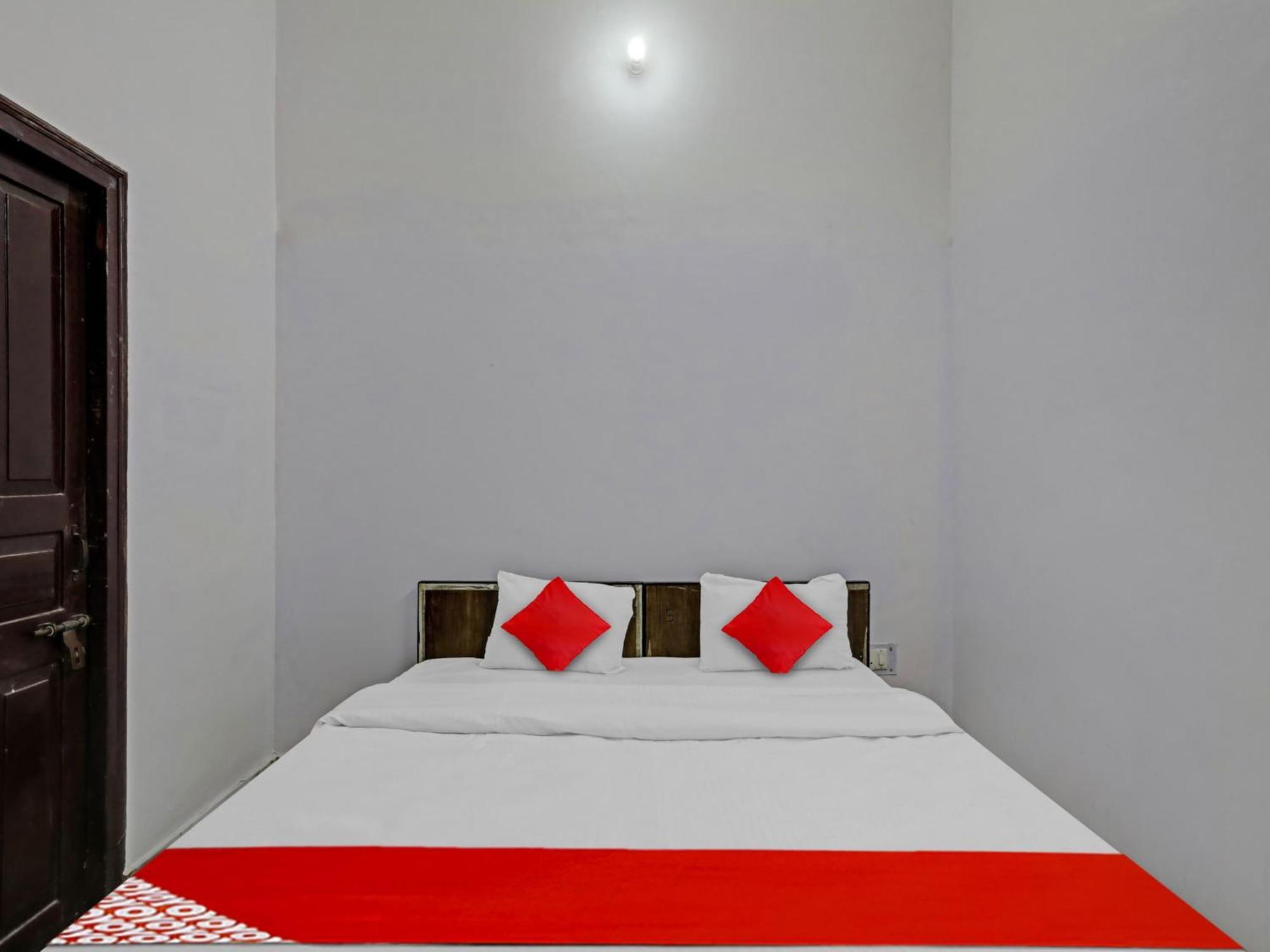 Super Hotel O Easy Stay Inn Lucknow Exterior foto